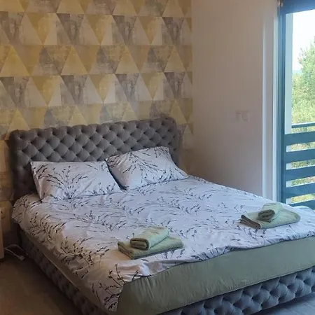Milos Apartment *